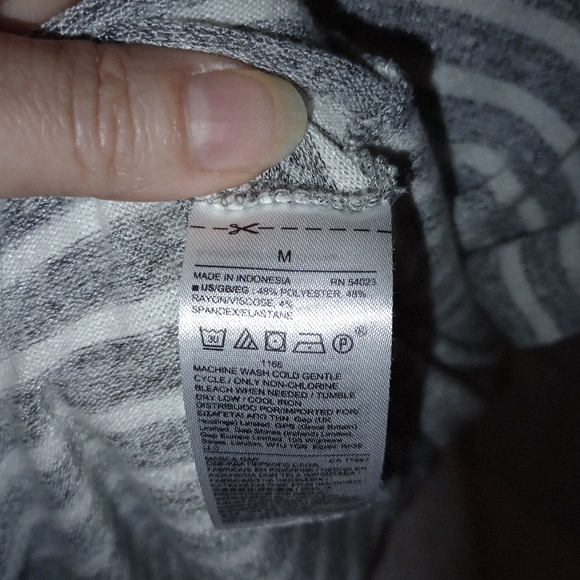 The Gap knit striped tee / M - Picture 5 of 5